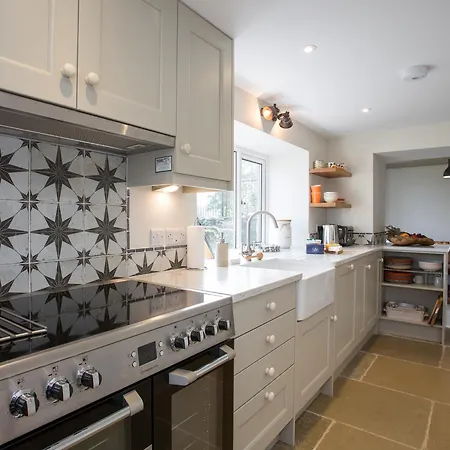 Lyndhurst 度假居 卡尔顿